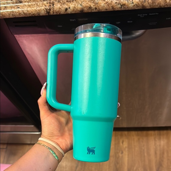 Stanley Aqua Travel Mug - Picture 2 of 2